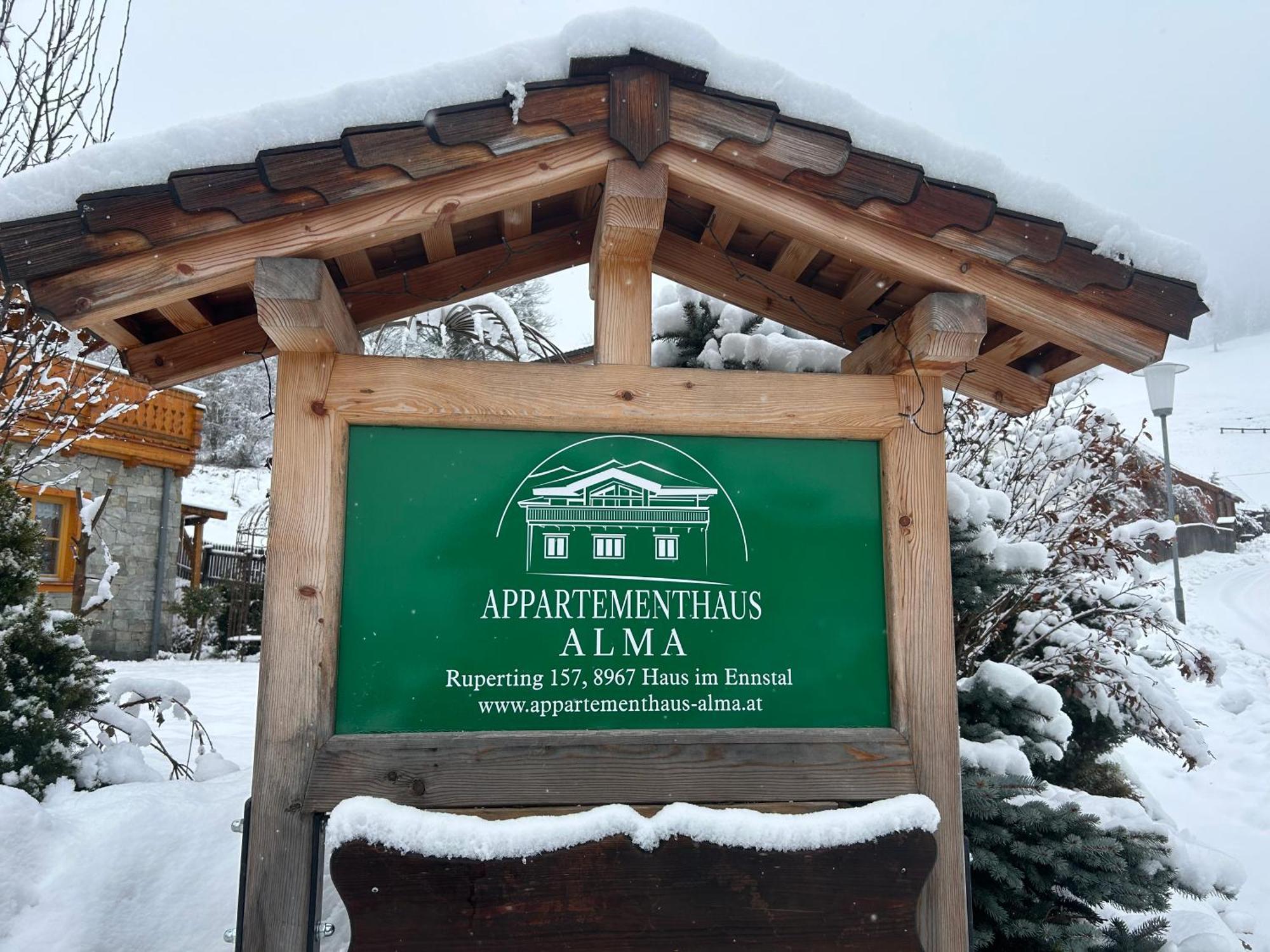 Appartementhaus Alma Bagian luar foto